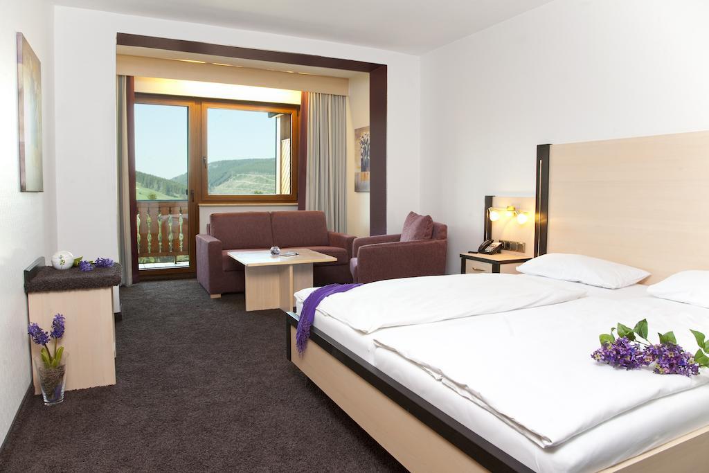 Wald Hotel Willingen Willingen  Exterior photo